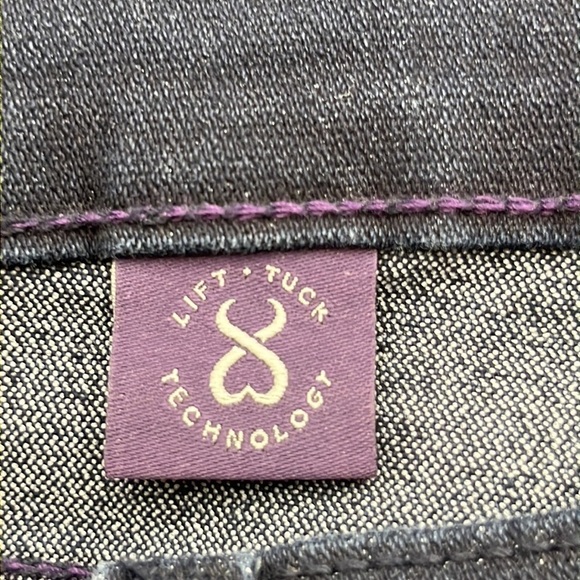 NYDJ Lift Tuck Technology High Rise Size 6 - Picture 9 of 16